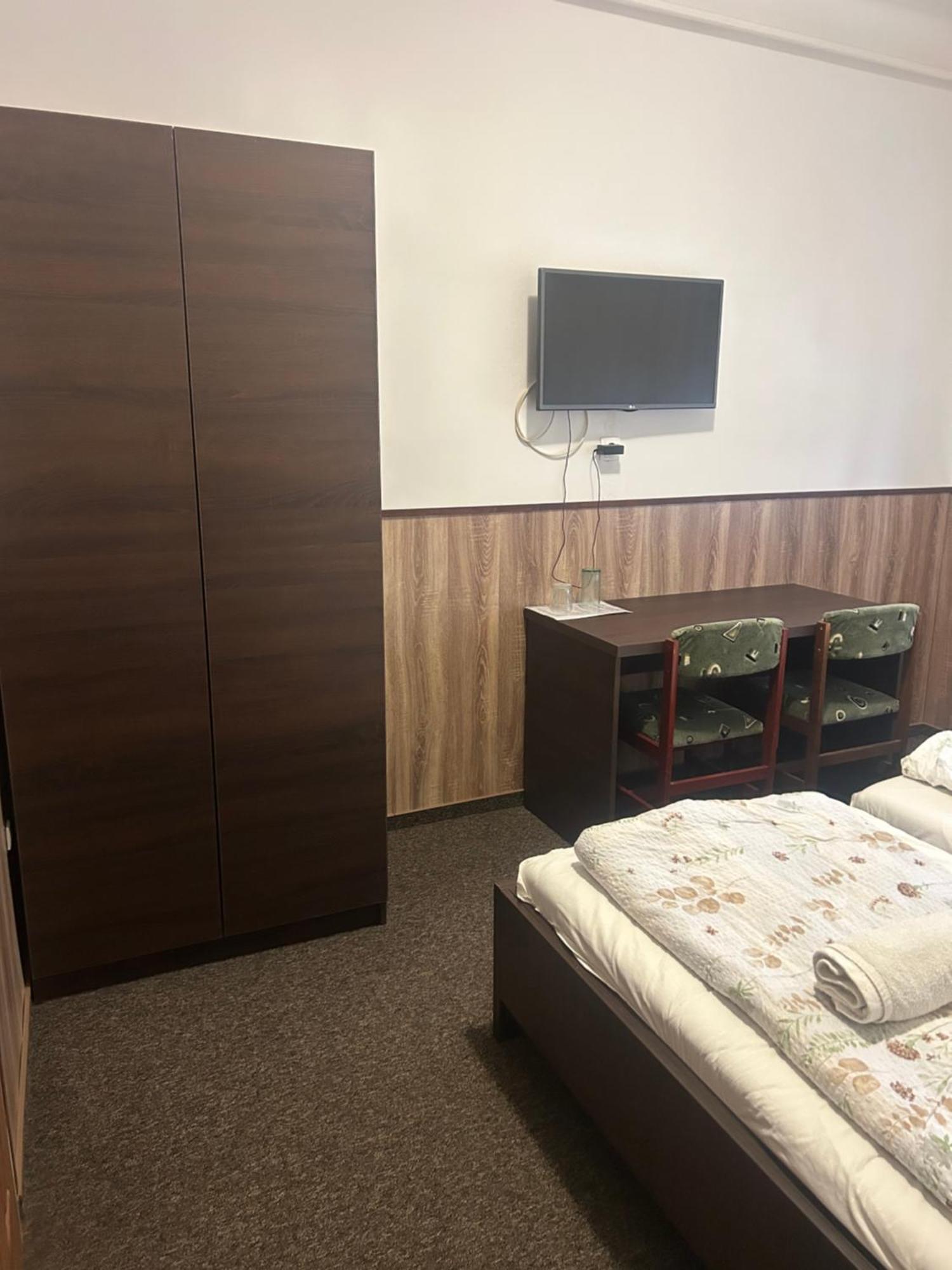 Rozsakert Panzio Hotel Nyíregyháza Eksteriør billede